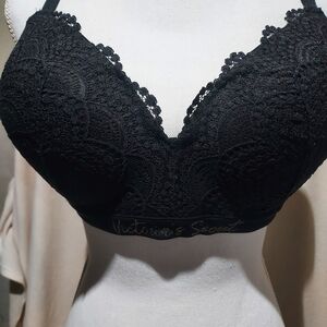 Victoria's Secret Black Lace Push-Up Bra